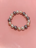 GRAY PEARL BRACELET